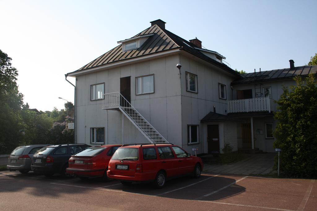 Gaesthem Kronan Bed & Breakfast Mariehamn Exterior photo